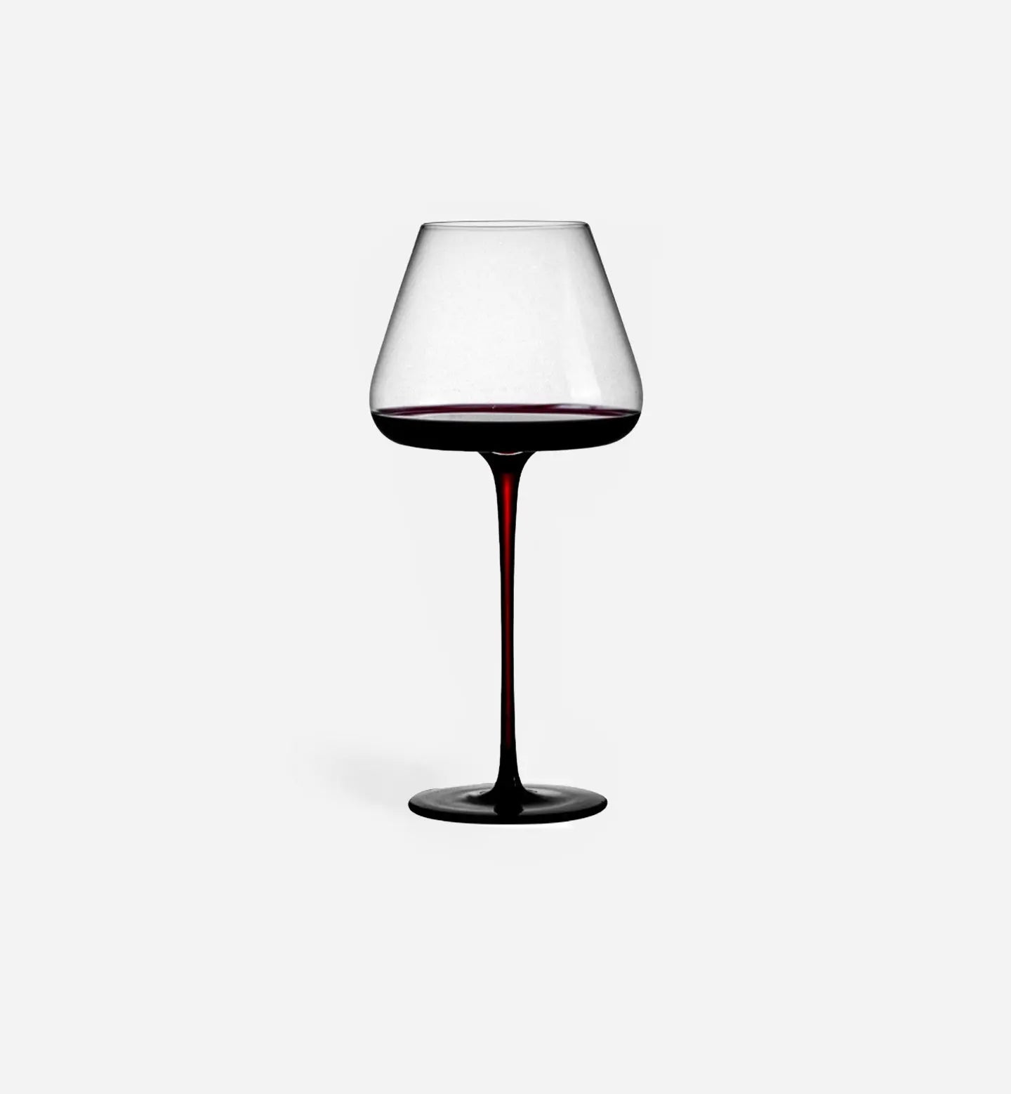 Verre à vin rouge 720ml au sommet refermé, idéal pour sublimer les arômes des grands crus et vins complexes lors de vos dégustations raffinées.