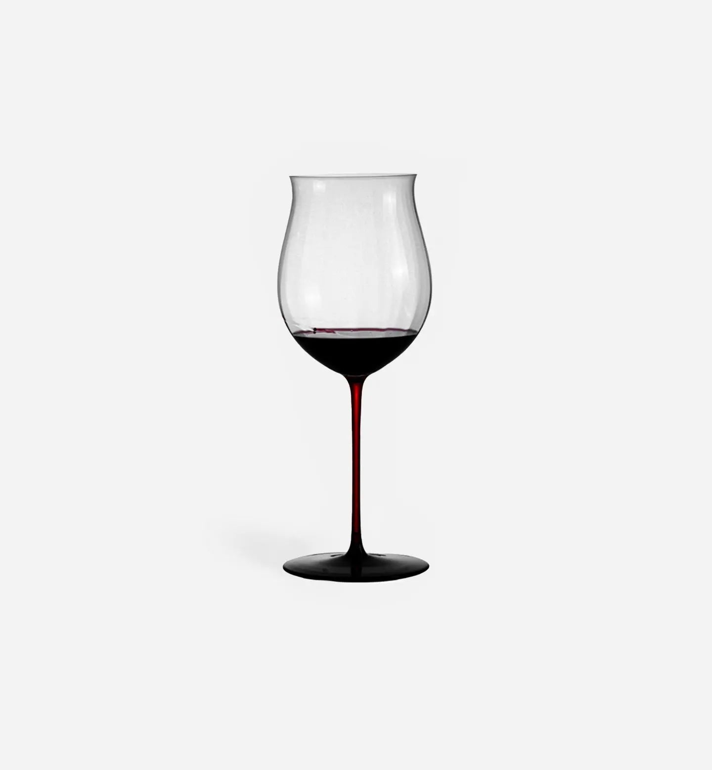 Verre à vin rouge 950ml, forme tulipe large avec motif ondulé pour une oxygénation parfaite et un design raffiné. Parfait pour grands crus et dégustations d’exception.