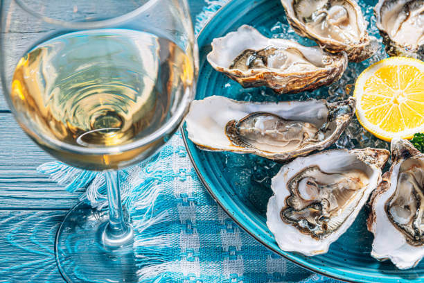 Avec les huîtres, quel vin choisir ? Guide complet
