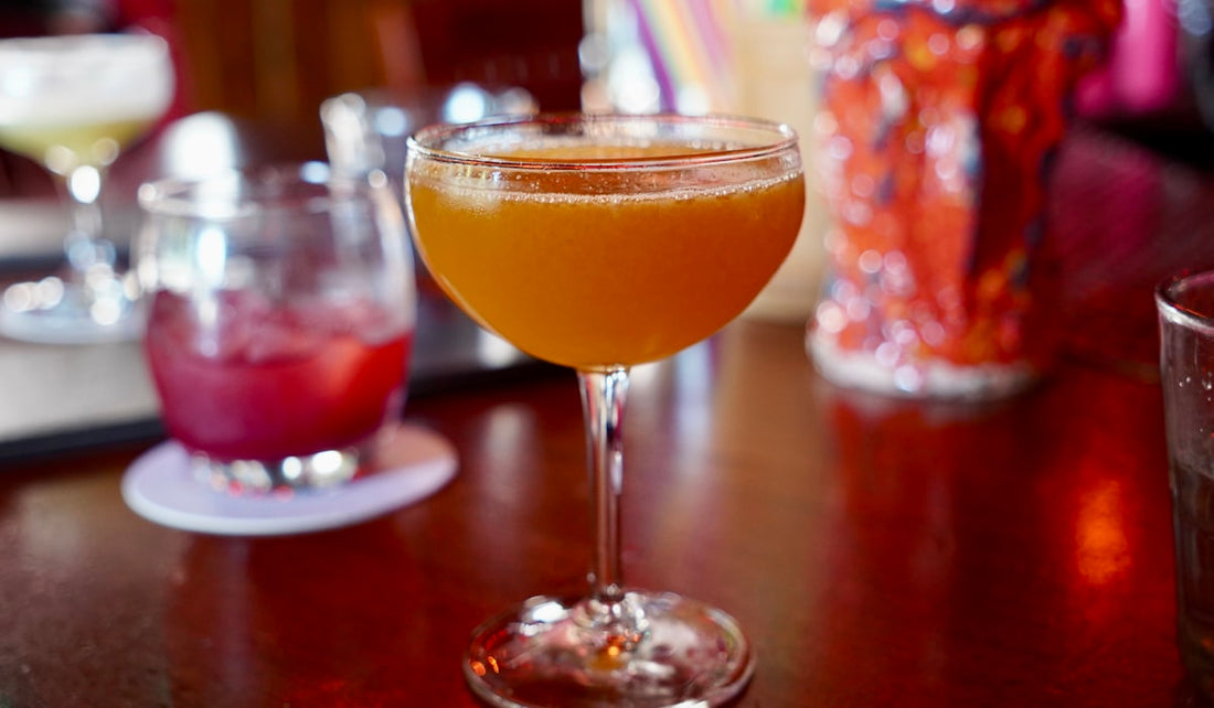 Verres à cocktail originaux : les modèles design qui changent tout en 2026