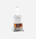 Carafe à whisky en cristal Rayza 780 ml, vue de face sur fond blanc