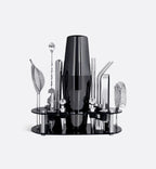 Kit Cocktail Noir Boston 600 ml avec support noir et accessoires professionnels. Élégance, performance et accessoires complets pour des cocktails d’exception.
