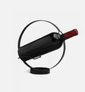Porte bouteille Noctaris en métal avec bouteille de vin, vue de face sur fond blanc