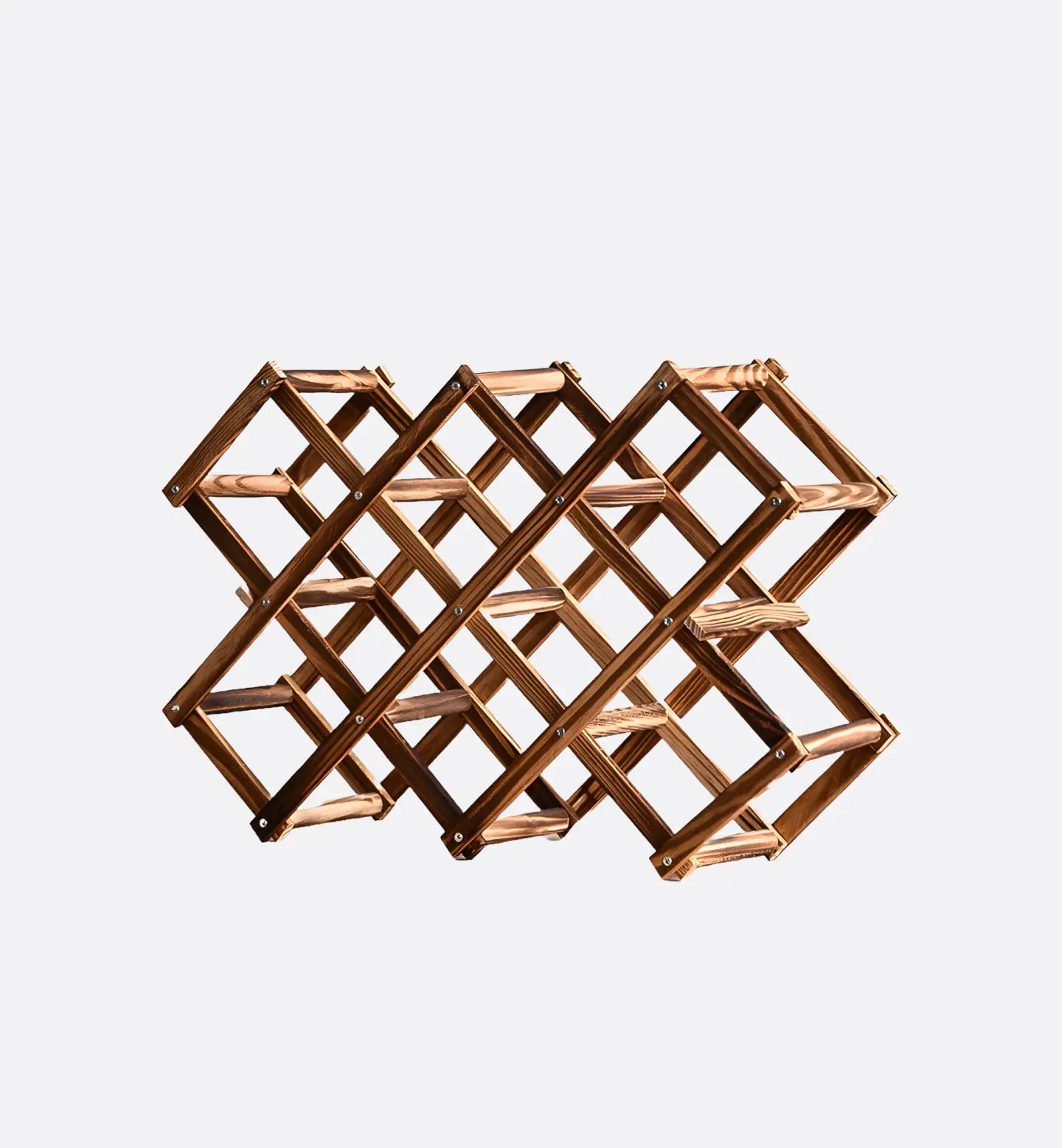 Range-bouteilles en bois carbonisé pour 10 bouteilles, dimensions 45 x 31 cm. Robuste et design, idéal pour caves modernes et bars.