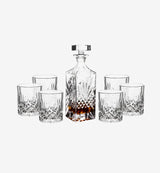 Service à whisky en cristal Vintage — carafe et verres, vue de face sur fond blanc