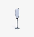 Flûte à champagne Gris 185 ml, silhouette élancée, vue de face sur fond blanc