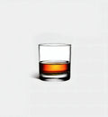 Verre à whisky Origine 280 ml, motif en relief, vue de face sur fond blanc