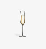 Flûte à champagne Royal 148 ml, silhouette élancée, vue de face sur fond blanc