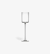 Verre à cocktail Cylin 130 ml, design contemporain, vue de face sur fond blanc