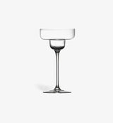 Verre à cocktail Margarita 125 ml, design contemporain, vue de face sur fond blanc