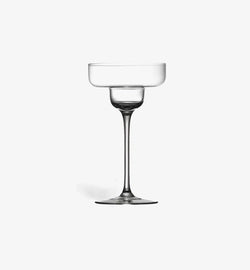 Verre à cocktail Margarita 125 ml, design contemporain, vue de face sur fond blanc