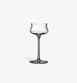 Verre à cocktail Royal 130 ml, design contemporain, vue de face sur fond blanc
