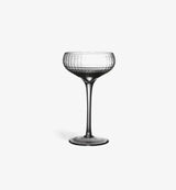 Verre à cocktail Vitral 190 ml, design contemporain, vue de face sur fond blanc
