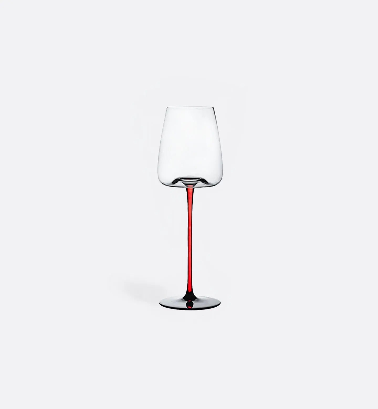 Verre à vin rouge en cristal 340 ml, fin et équilibré avec pied rouge. Parfait pour vins légers et dégustations raffinées.