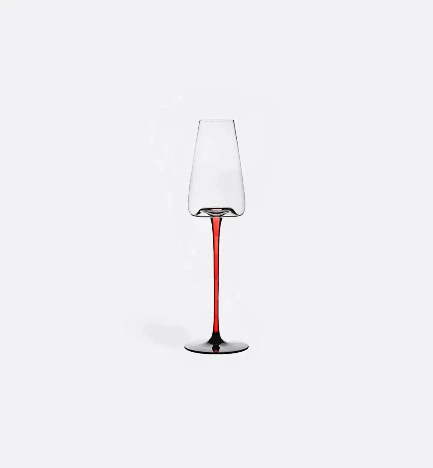 Verre à vin Cristal IV 240 ml, vue de face sur fond blanc