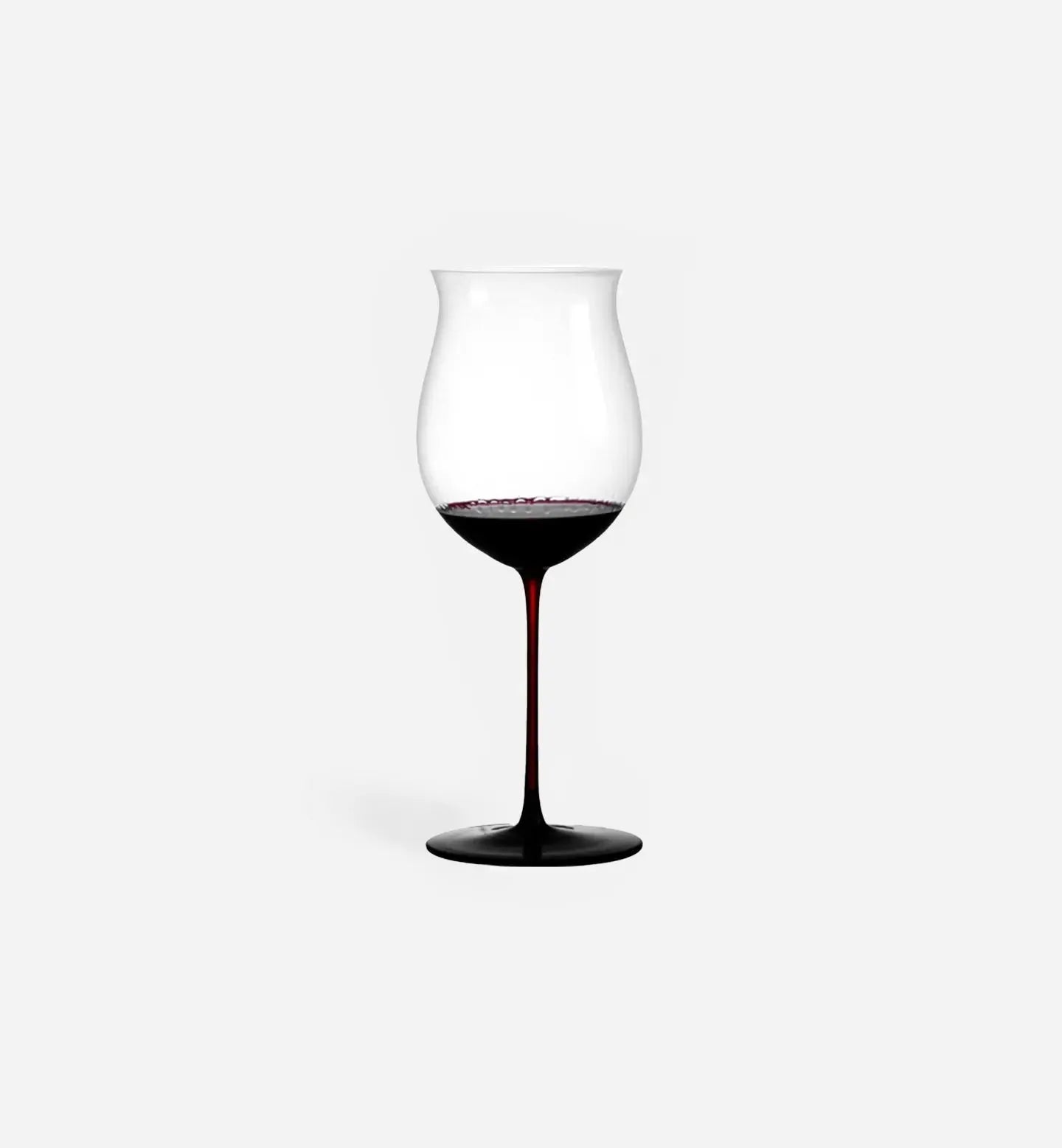 Verre à vin rouge 950ml, forme tulipe large pour une oxygénation parfaite et une intensité aromatique maximale. Idéal pour grands crus.